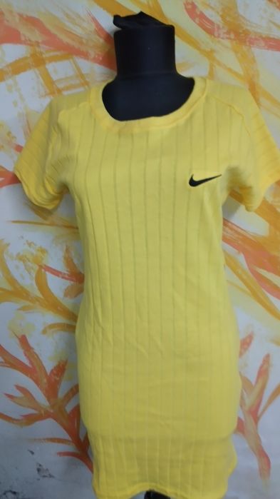 Летни рокли Nike