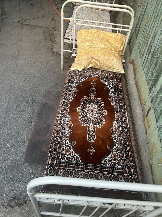 Продам кровати металлические