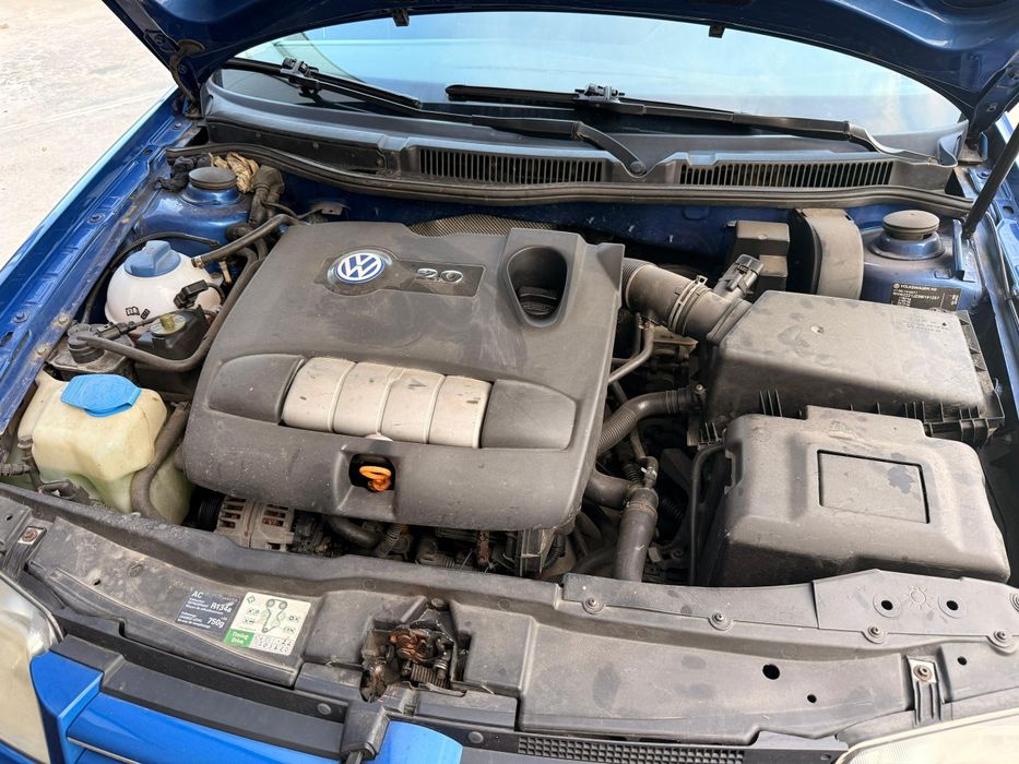 Volkswagen Bora 2.0i