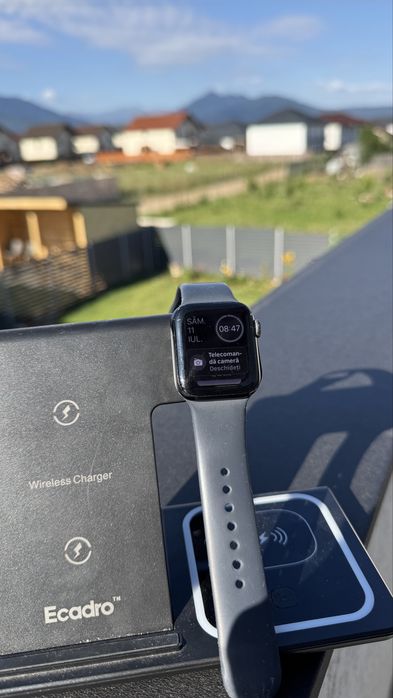 Apple Watch  SE 40MM