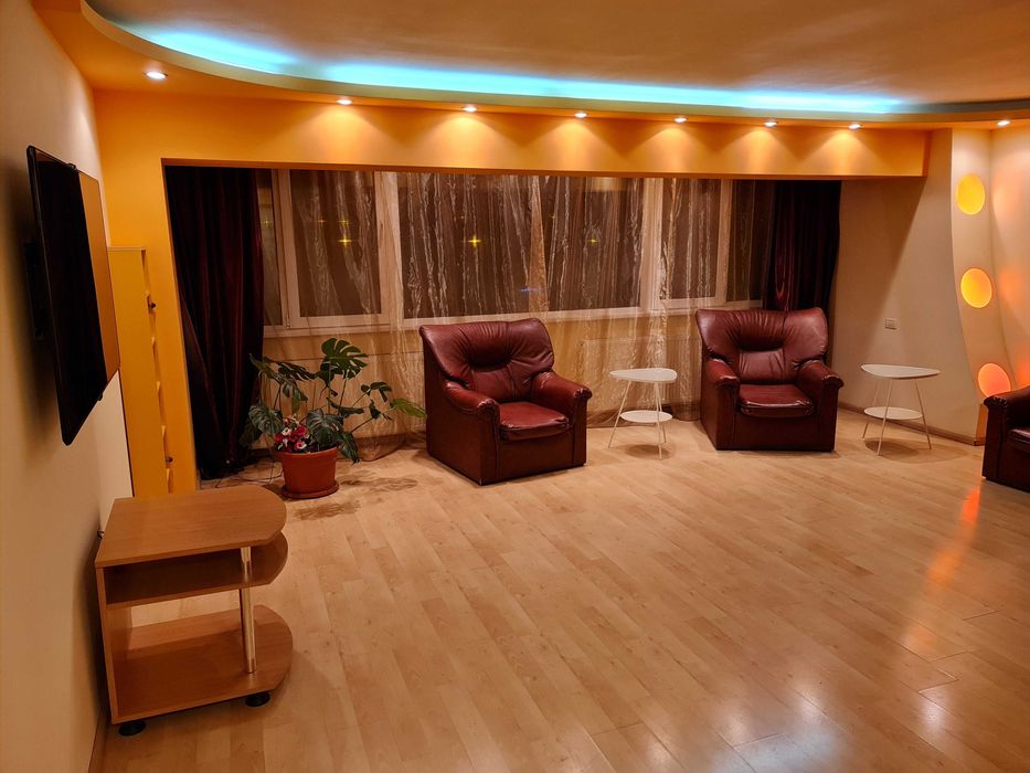 Apartament 3 camere 100 mp Dacia Constanța