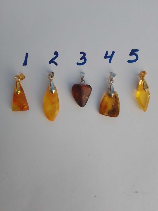 кристали, минерали, камъни