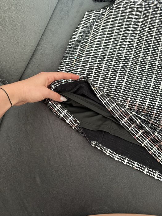 NEW  Рокля с пайети Tally Weijl