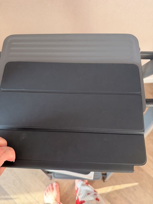 оригинальная Apple Smart Keyboard для iPad, модель A1829 / MX3L2.
