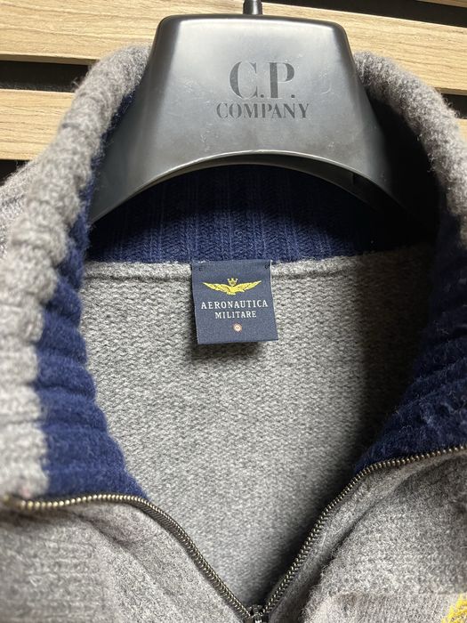 Aeronautica Militare : Вълнено яке/жилетка размер 54/ХЛ / Оригинал