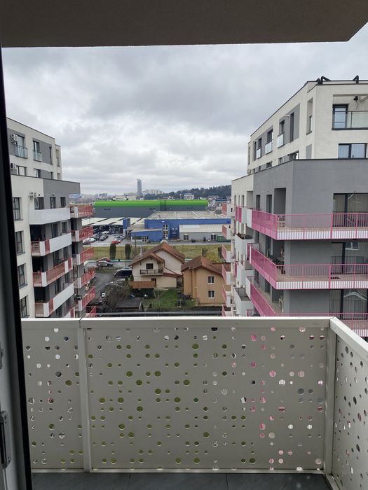 Apartament cu doua dormitoare de inchiriat  langa metro