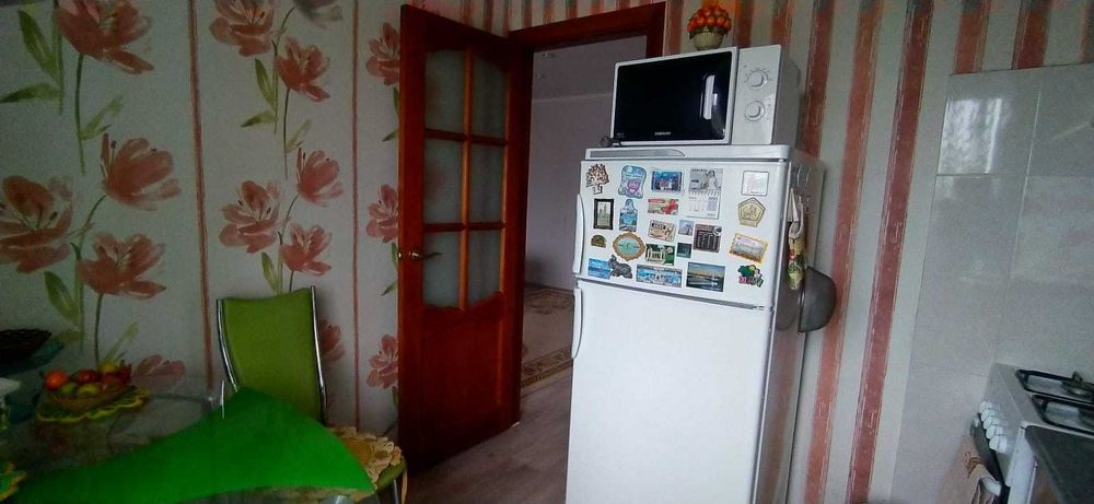 Продам 3х ком квартиру . центр