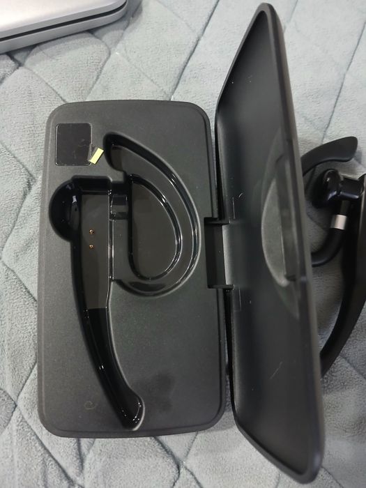 Продам гарнитуру блютуз наушники