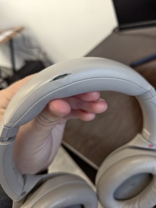 Наушники Sony WH1000XM4, бежевые