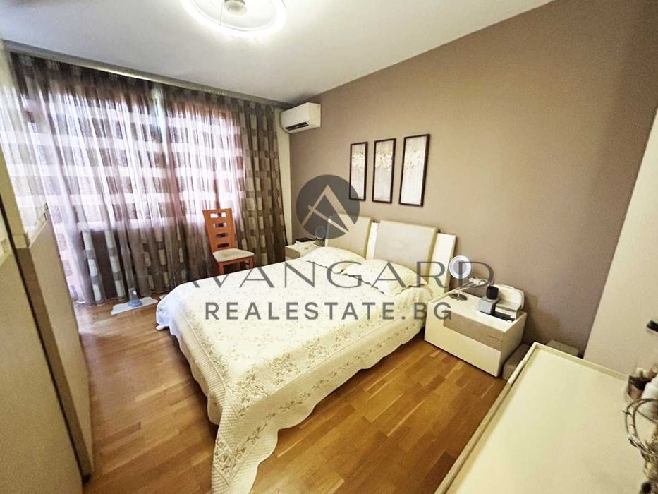 Продава се Четиристаен апартамент в Пловдив, Кършияка - 160 кв.м за 2169 €/кв.м - Снимка #4