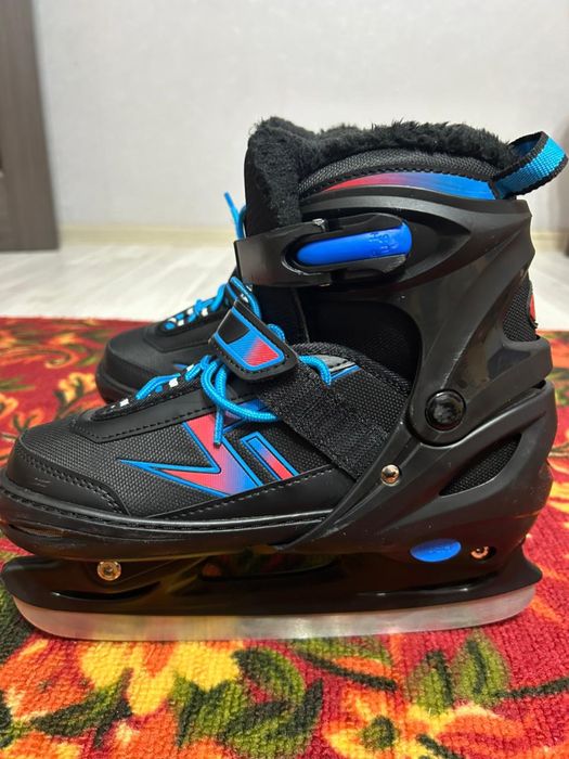 Коньки подростковые