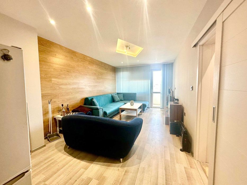 Продава се Двустаен апартамент в София, Борово - 52 кв.м за 1560 €/кв.м - Снимка #2