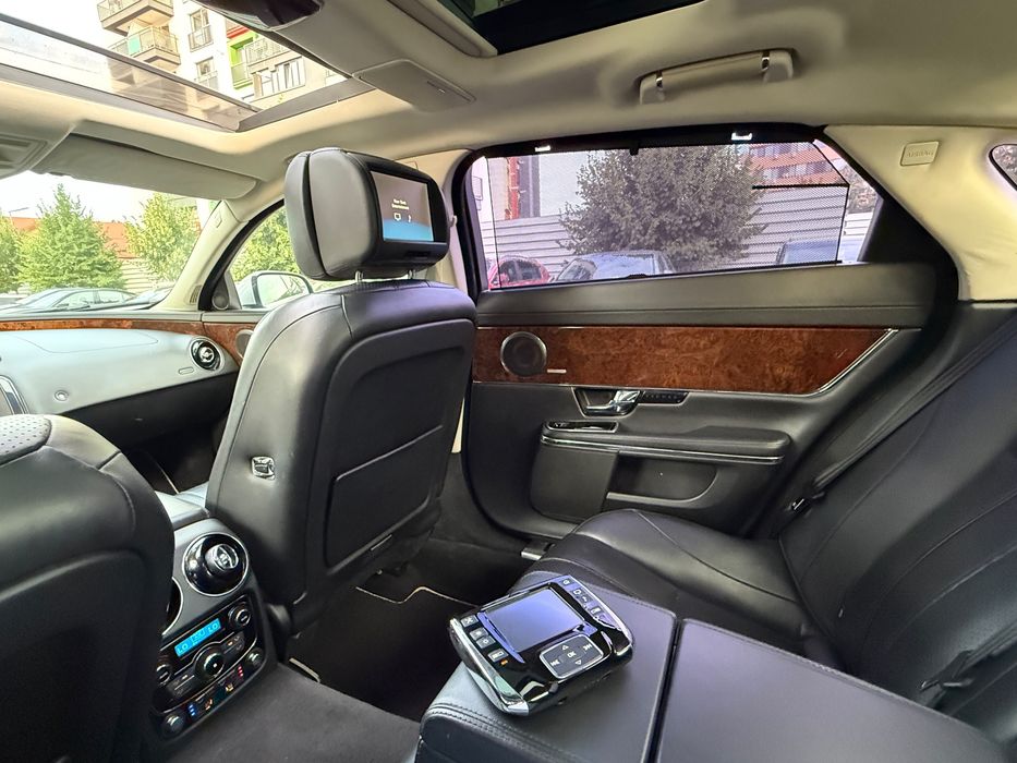 Jaguar XJ 3.0D Long | Portofolio | 300 CP | Euro 5 | Model 2012 | Mega Full