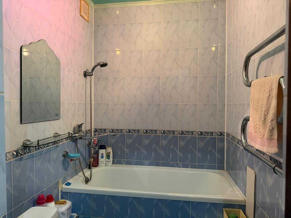 Продам 2х ком квартиру в Центре города!