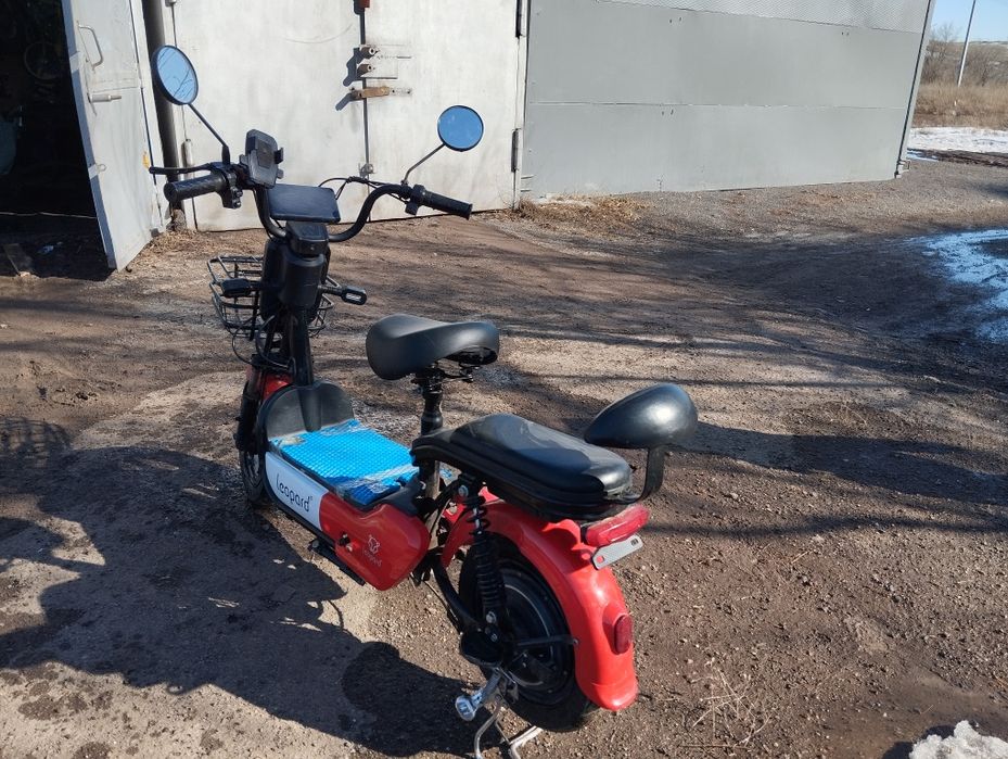 Электрический мопед