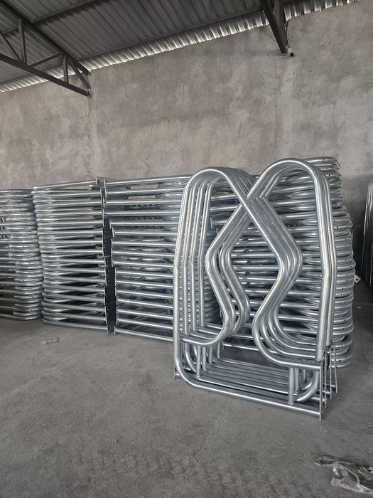 Столовые разделители для коров (лежанки)