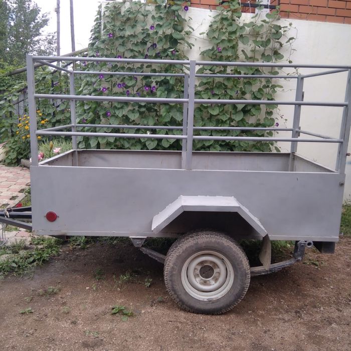 Продам прицеп на авто