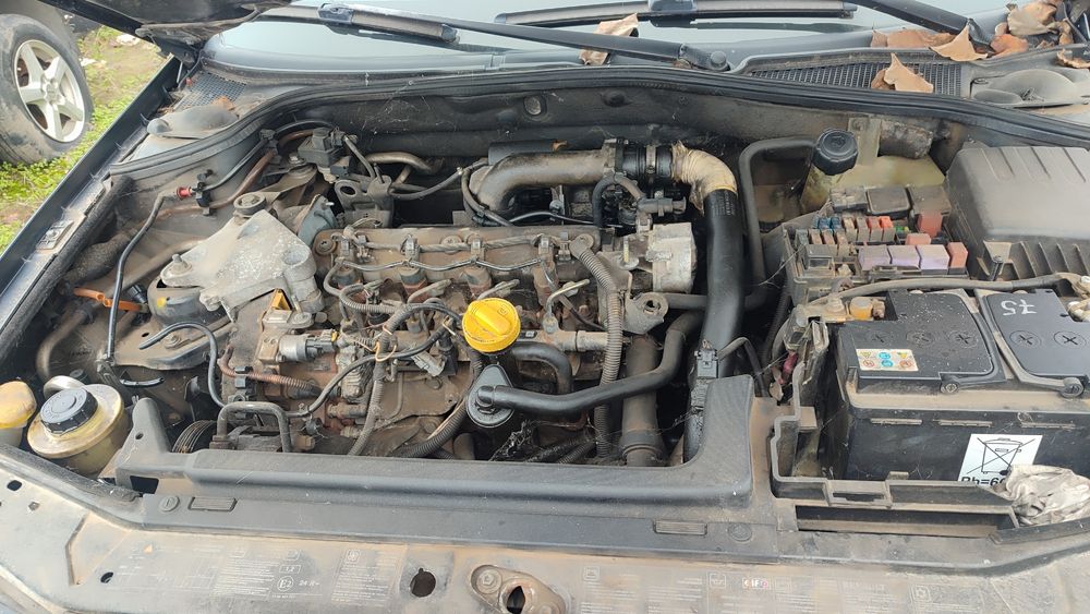 Рено лагуна 1.9 дци на части