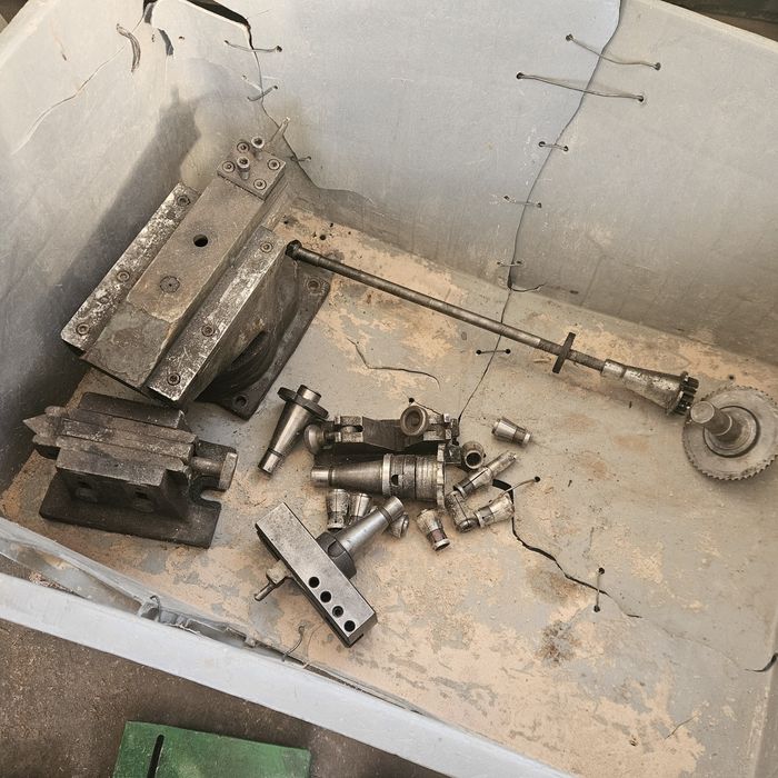 оборудвана металообработваща фреза фу 251