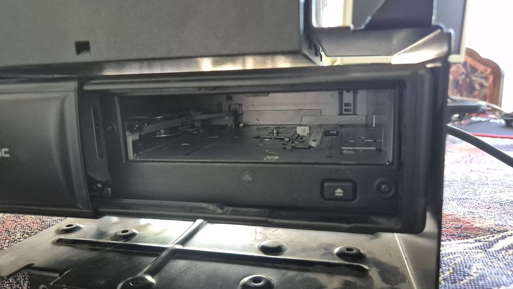 Vând CD changer + TV tuner Audi 4d0 919 146 pentru VAG/Audi