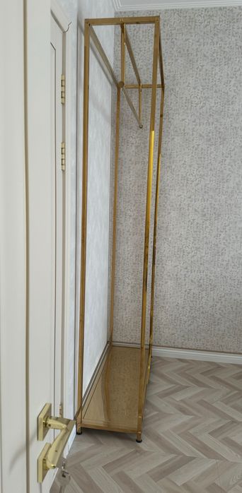 Вешалка для одежды