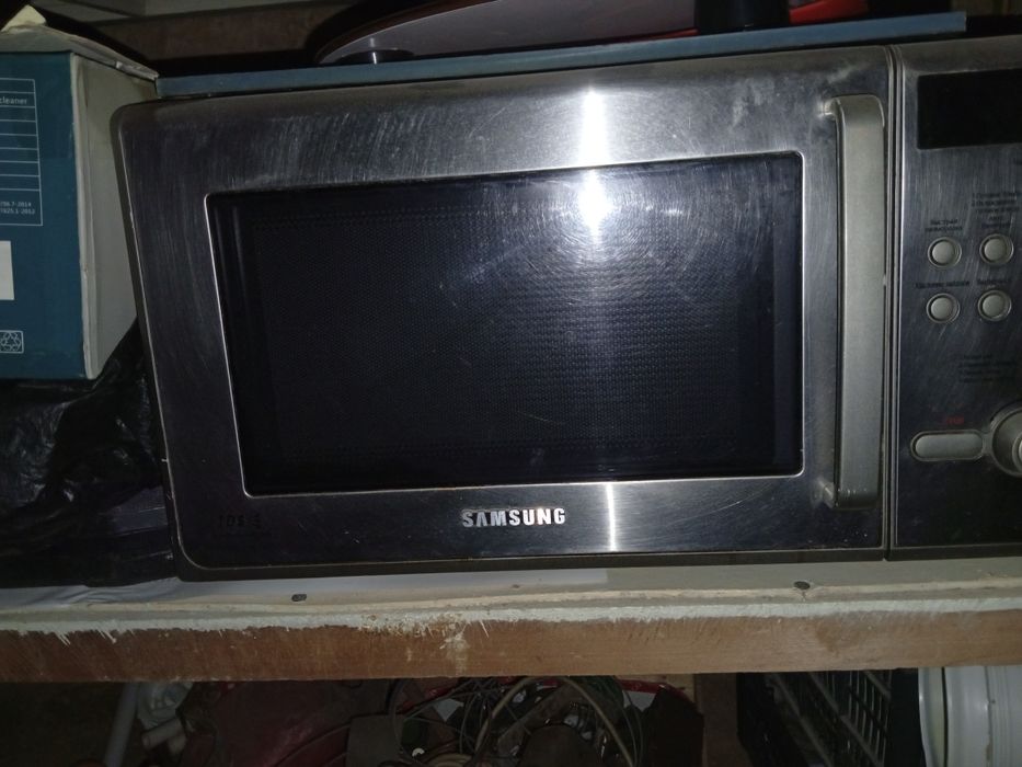 Микроволновка Samsung