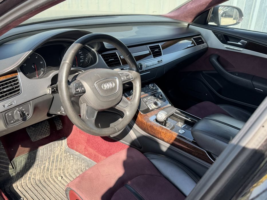 Audi A8D4 4.2 tdi 351hp 2013г на части