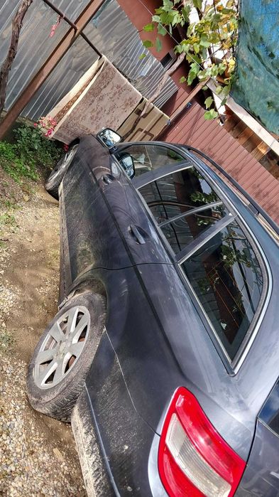 Vand mercedes c200 an 2008 sau schimb cu atv