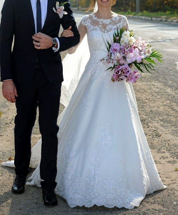 Chirie Rochie de mireasa