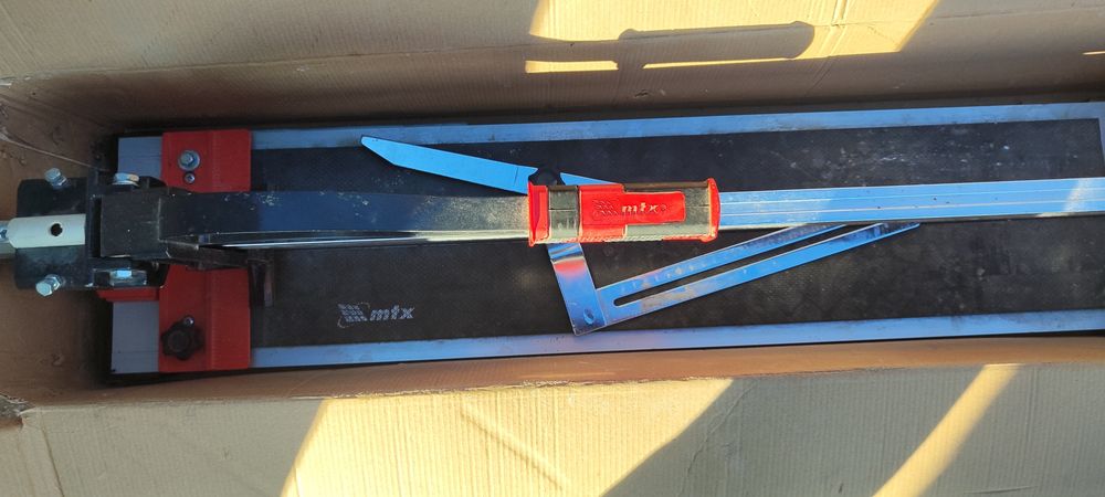 Машинка за рязане на плочки  MTX