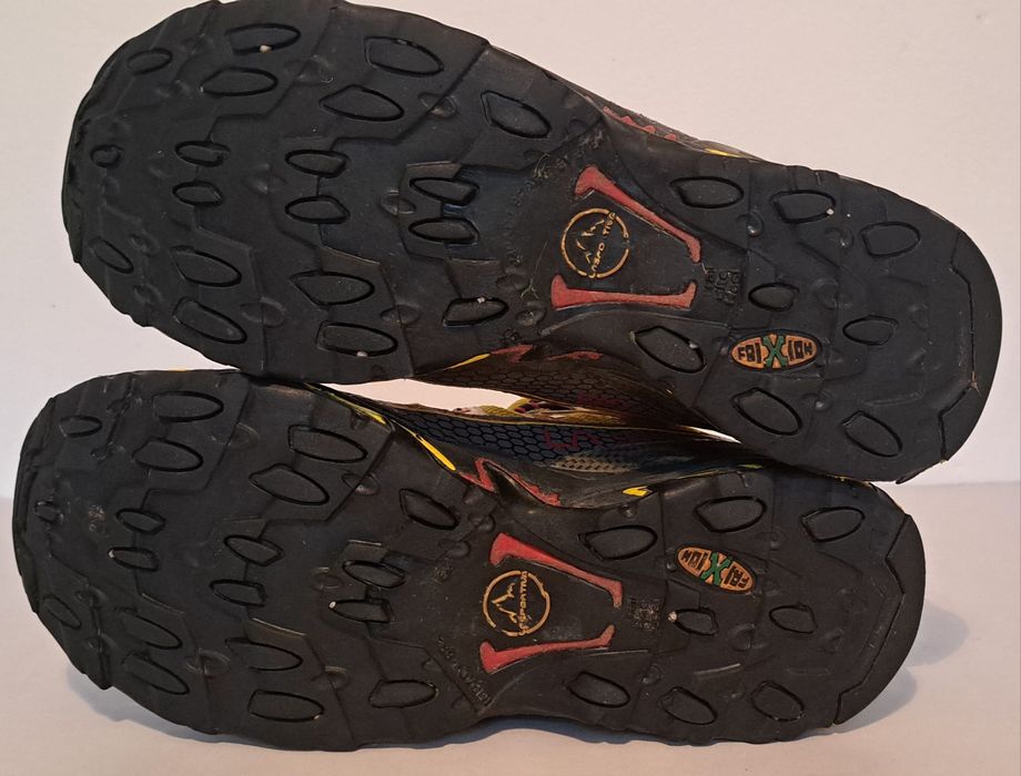 La Sportiva Ultra Raptor Running/ Hiking / Trekking Papaya / Sangria marime 45