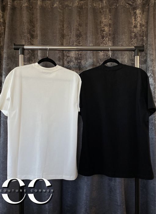 Tricou Louis Vuitton Multi-Logo Print • Calitate TOP • Cod QR