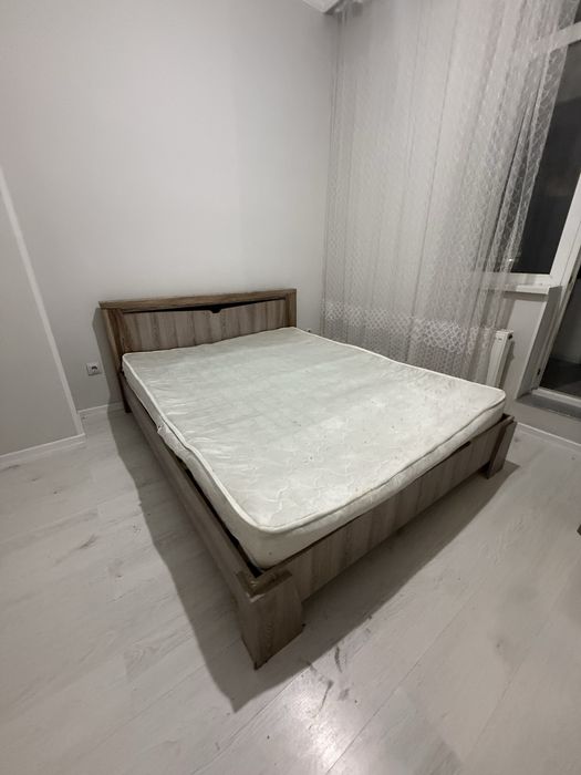 Продам кровать срочно