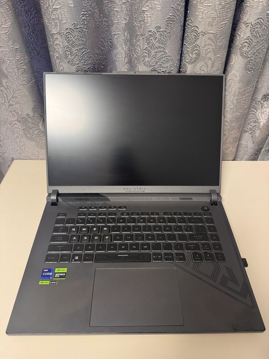 Laptop gaming ASUS ROG Strix G16 G614JV-N4102
