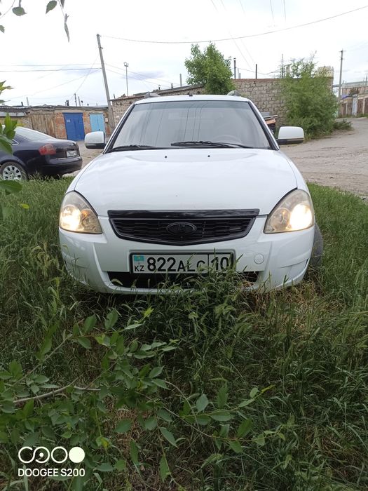 Приора универсал продам