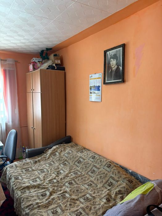 Proprietar vând garsoniera/camera de camin