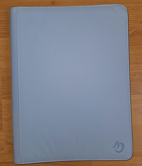 Binder TCG cu fermoar 1024 buzunare