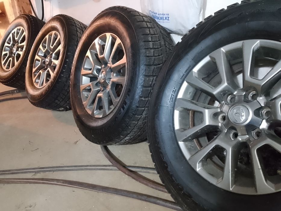 Комплект покрышки с дисками