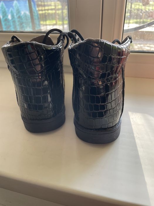 Новая Детская ортапедическая обувь