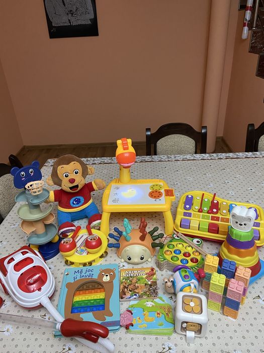 Lot jucarii 1-2 ani