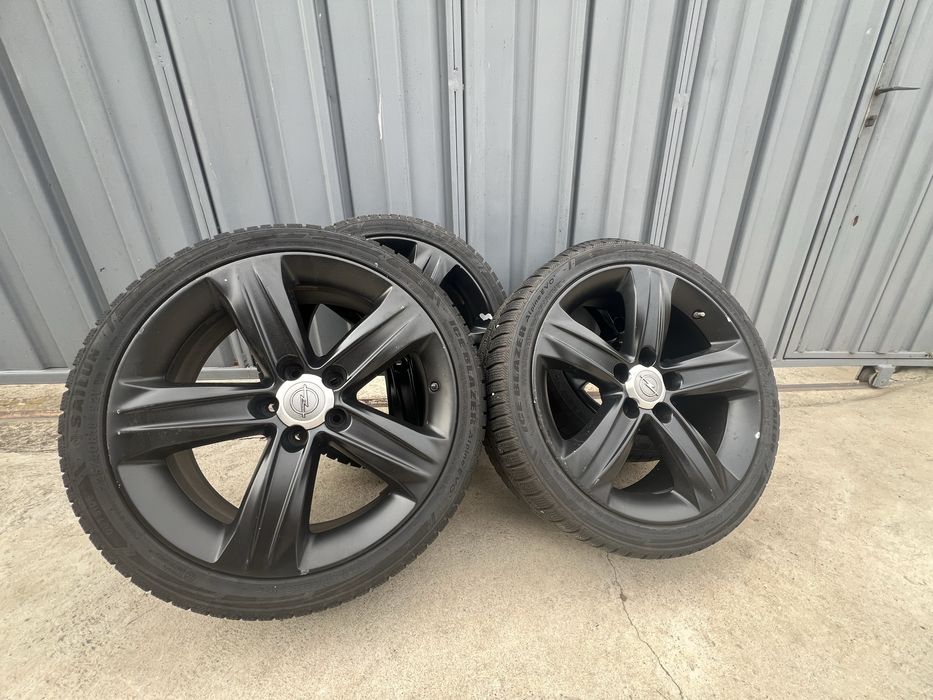 Оригинални Opel 18” джанти с зимни гуми Sailun Ice Blazer 225/40 R18 5x110