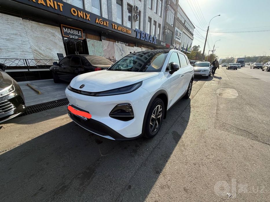 Changan Uni E 2026 Tech