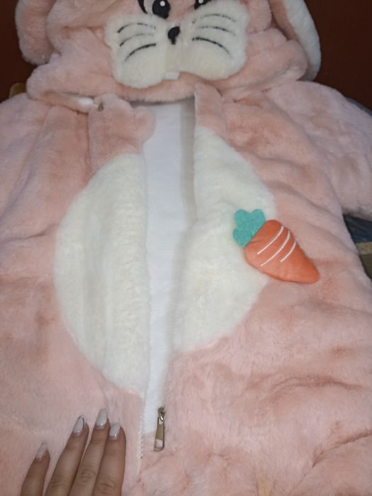 Зимний комбинезон для девочки