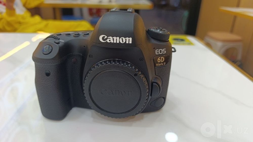 Canon EOS 6D Mark ll+ Canon macro lens Ef 100 mm 1:2.8 L IS. USM