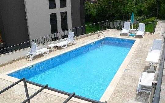 Дава се под наем Четиристаен апартамент в Варна, Морска градина - 130 кв.м за 799 € - Снимка #17