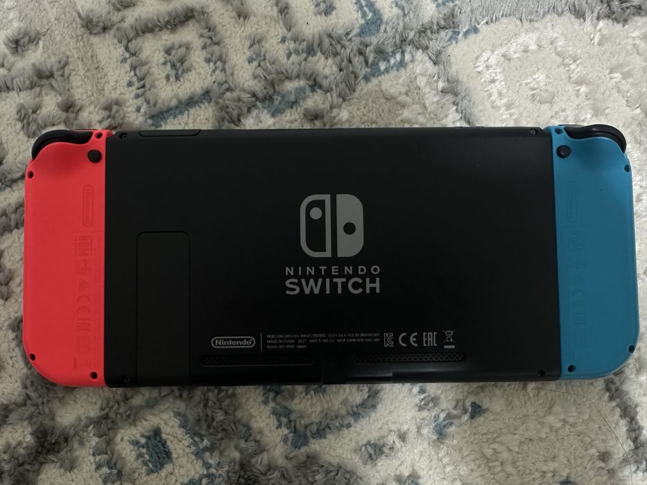 продам Nintendo Switch
