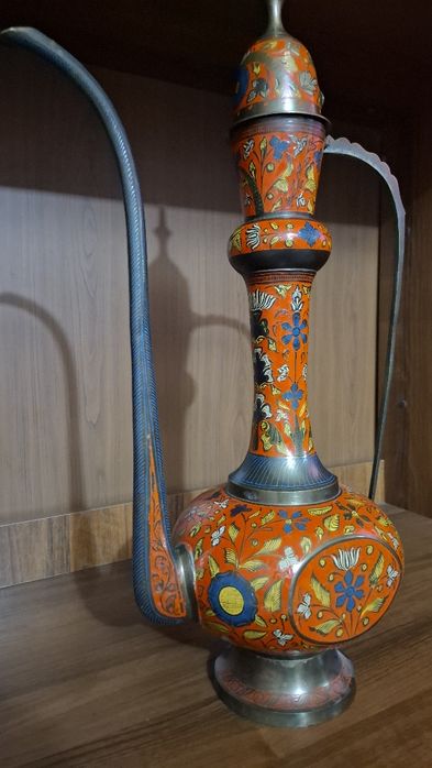 Qadimgi antikvar buyum Антиквариат