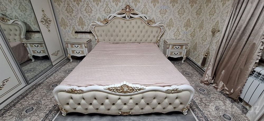Продам спальни гарнитур
