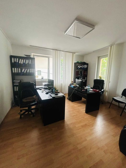 Birouri de inchiriat -  100 mp ,2 min metrou Muncii