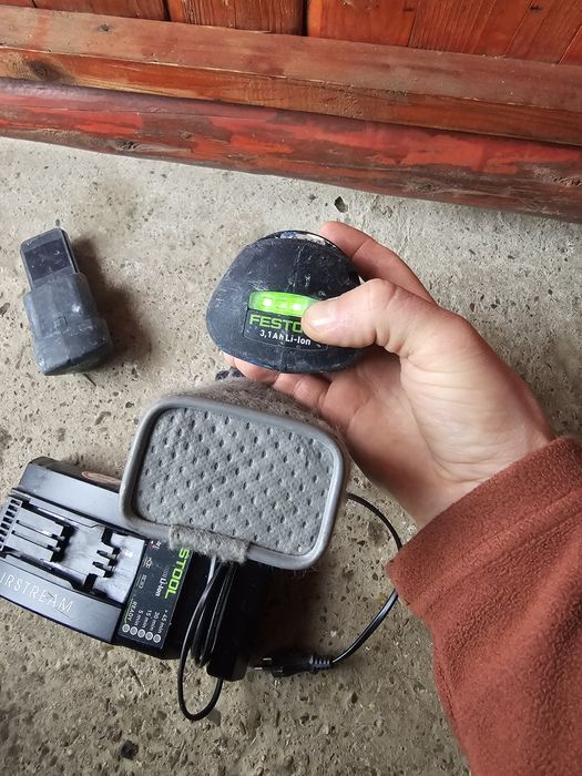 Șlefuitor Festool cu acumulator